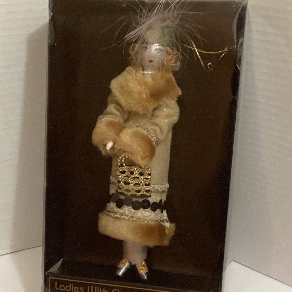 Ladies With Elegance Collection - Glass Ornament - Fur-Trimmed Coat, Feather Hat